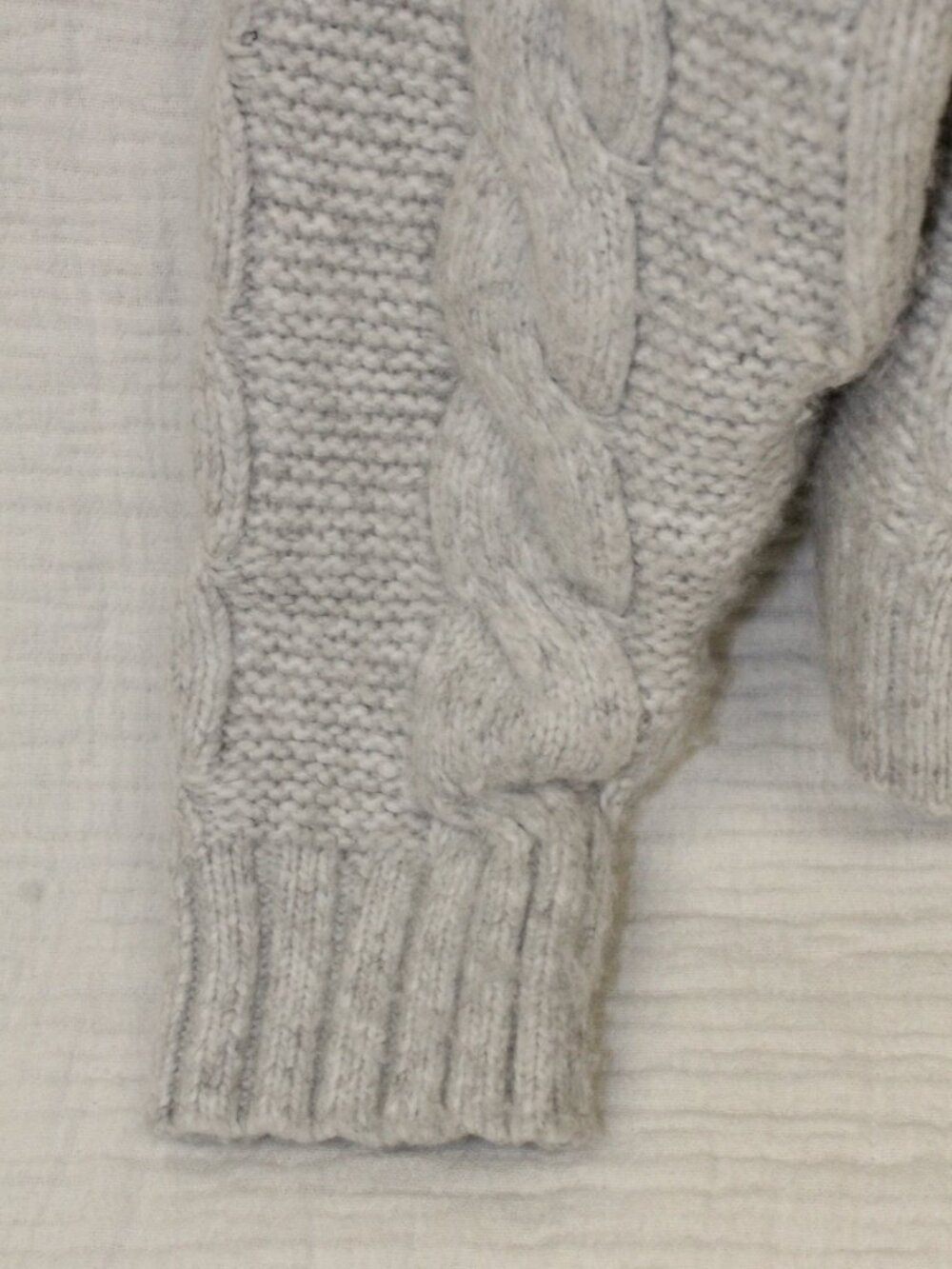 Gray Cable Knit Sweater - Picture 4 of 5